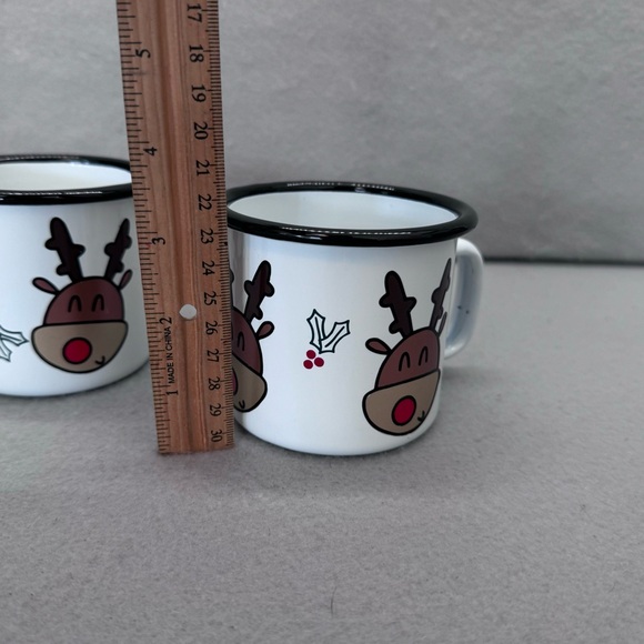 Rudolph, the rednosed reindeer, drink mugs - Picture 3 of 7
